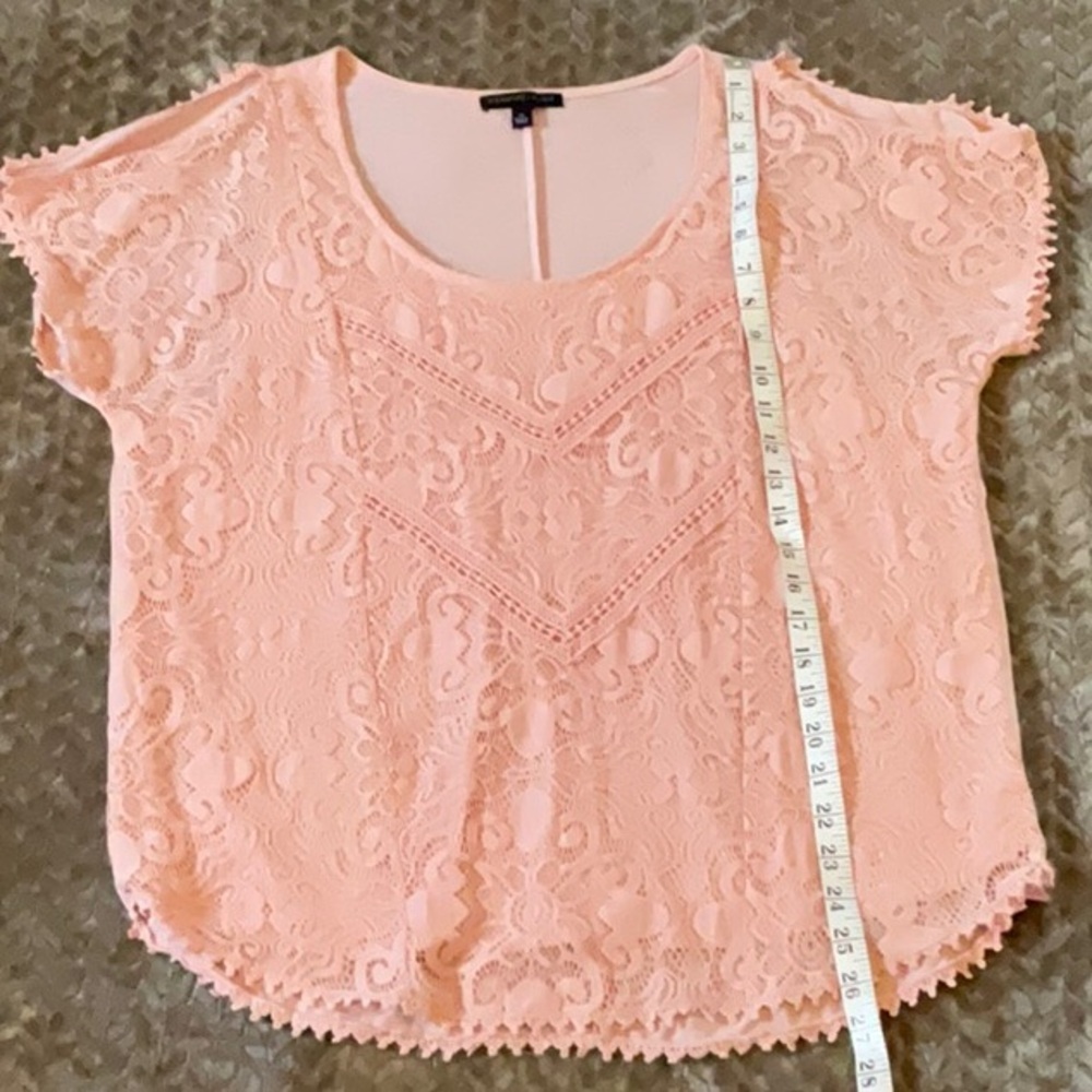 Signature Studio Top - Picture 6 of 7